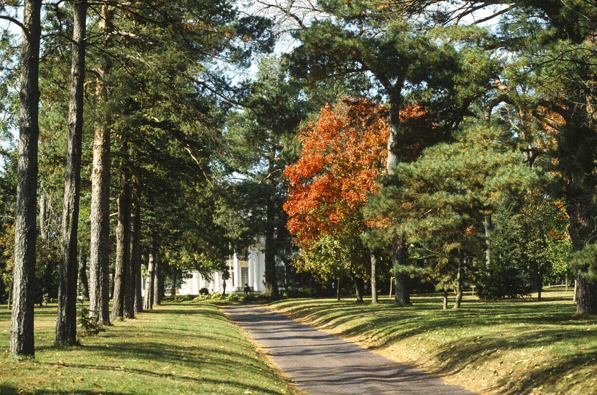 Arbor Lodge in fall